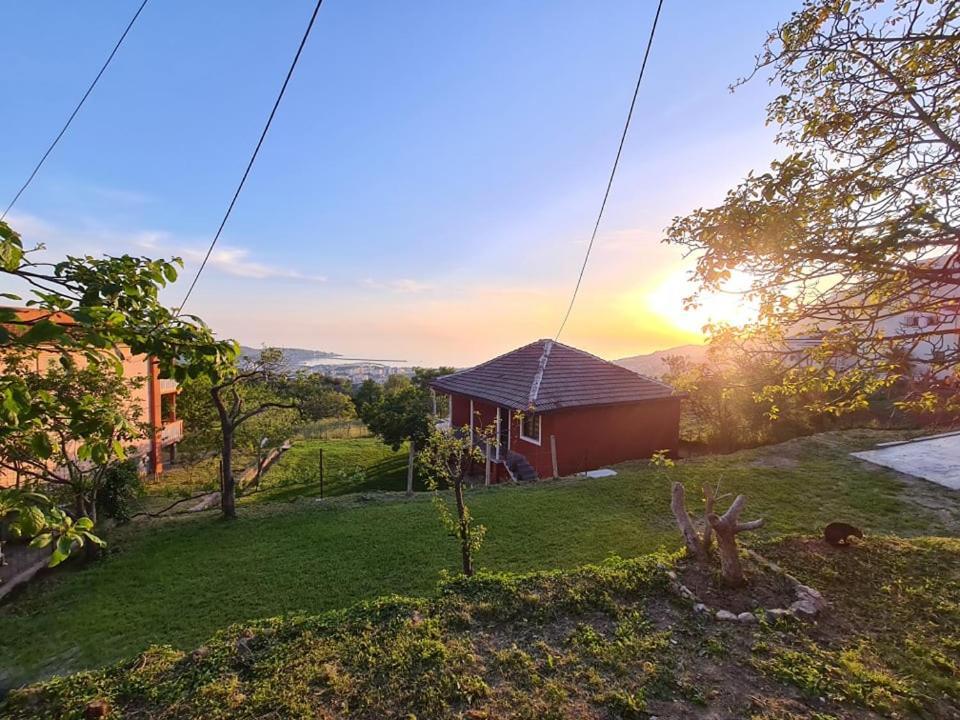 Holiday Home Vulezic Bar Ngoại thất bức ảnh