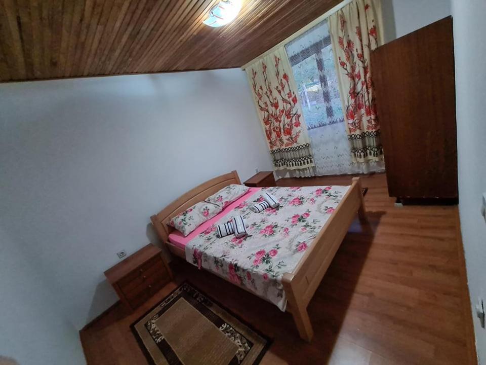 Holiday Home Vulezic Bar Ngoại thất bức ảnh