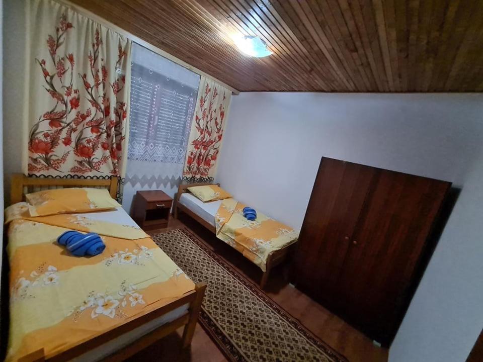 Holiday Home Vulezic Bar Ngoại thất bức ảnh